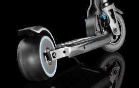 Les Numériques : le 1er essai de la e-Micro. Attention les yeux !