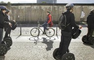 Faut-il autoriser les trottinettes électriques sur les trottoirs ?