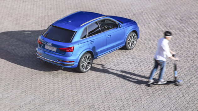 Audi propose un longboard connecté pour lutter contre les embouteillages