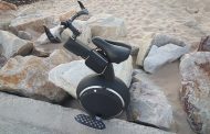 Test exclusif : Noonrider Balance Bike, la roue électrique qui se prend pour un vélo