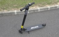 On a essayé le scooter et la trottinette électriques d&rsquo;Archos