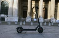Test de la trottinette Xiaomi M365 : la mobilité électrique premium et bon marché