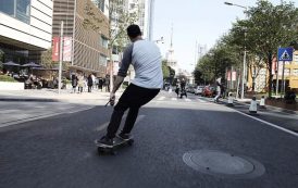 Le skate électrique, le nouveau mode de transport qui fait fureur en Californie