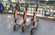 Paris régule officiellement les trottinettes en libre service : amendes, taxes… tout ce qu’il faut savoir
