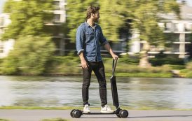 Audi présente la E-tron Scooter, une trottinette électrique inspirée du skateboard, à 2000€