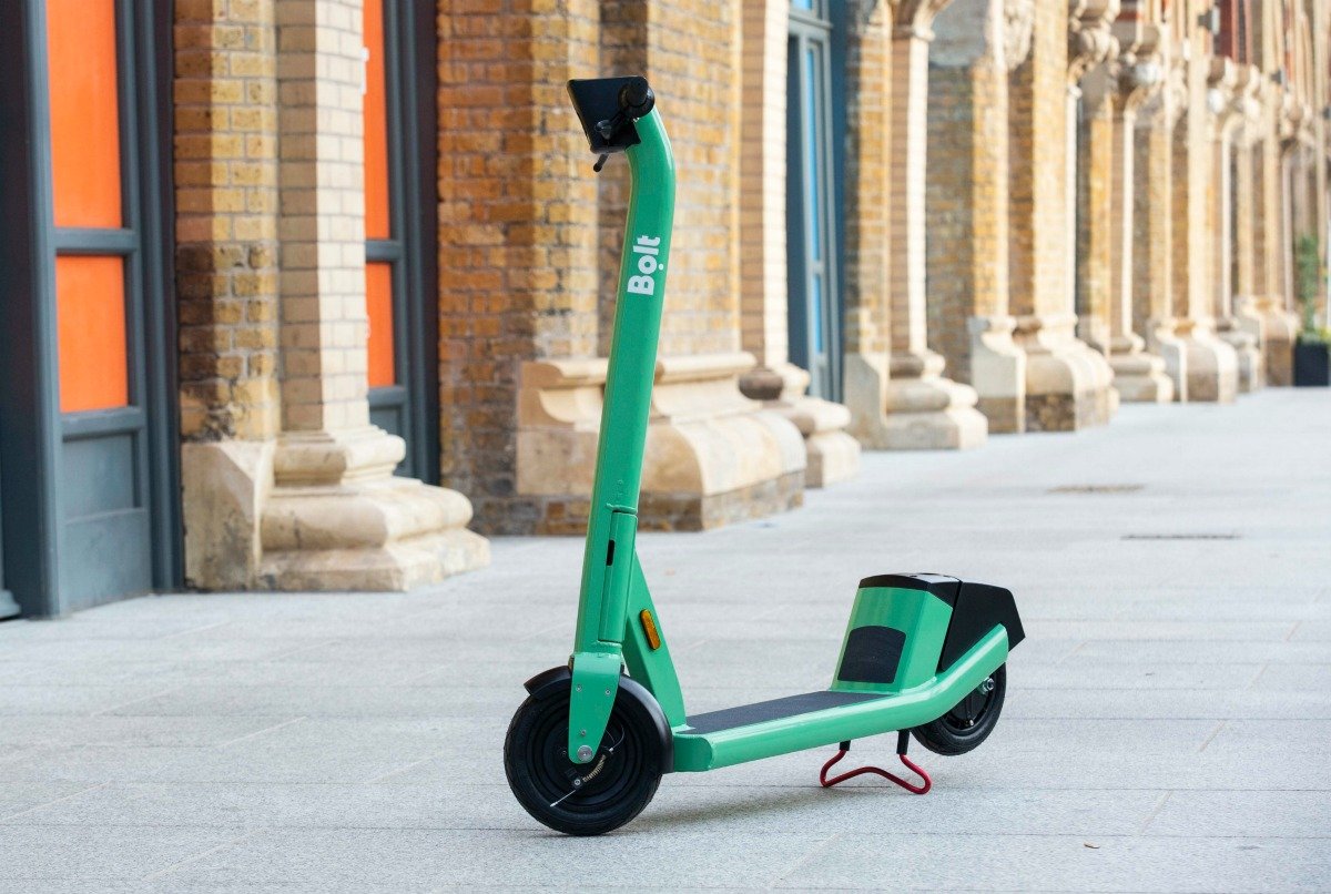 Trottinette lectrique Bolt R v le Un Nouveau Mod le Avec Batterie Trottinette lectrique Bolt R v le Un Nouveau Mod le Avec Batterie