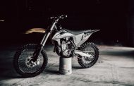 Télécharger vidéo TikTok d&rsquo;un mélange de teinte pour réservoir de moto, avant de l&rsquo;oublier